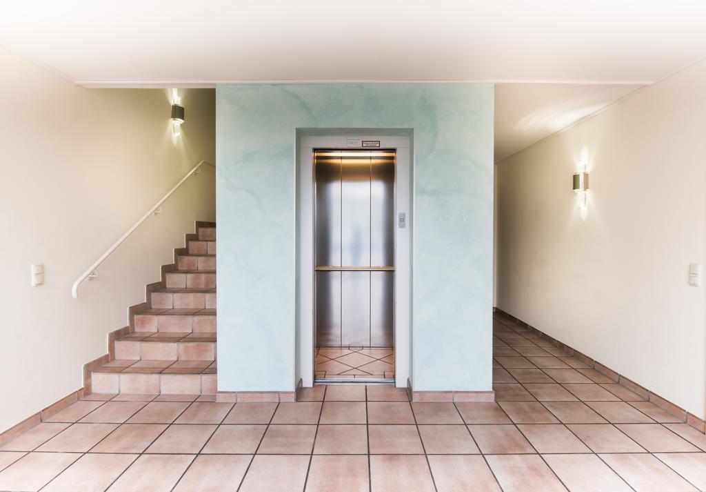 Parkside Apartment House Düsseldorf Extérieur photo